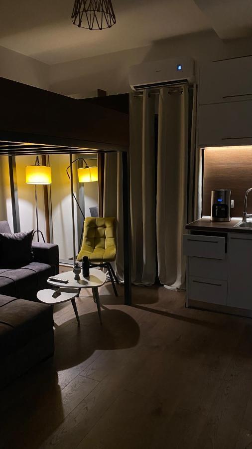 Modern Tiny House In Βόλος Εξωτερικό φωτογραφία